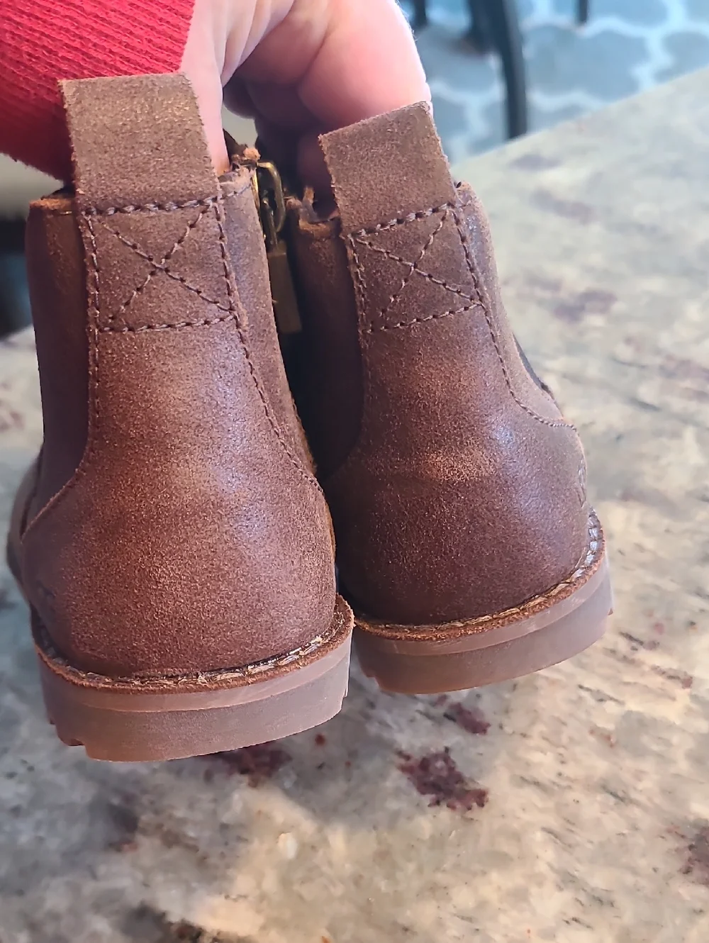 🦔UGG Callum Chelsea Kids Boots - Sz 9